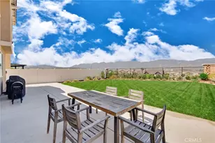 2573 Hannah Crk Ln, Rialto, CA 92377 - Photo 4