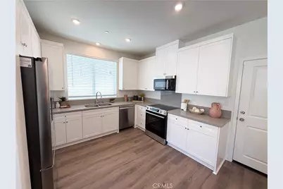 7188 Lisbon Way, Highland, CA 92346 - Photo 2