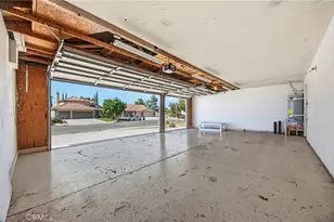 12631 Blazing Star Ln, Victorville, CA 92392 - Photo 34