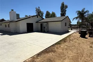 18560 Haines, Perris, CA 92570 - Photo 4
