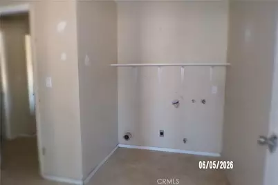 8309 Langdon, Hesperia, CA 92345 - Photo 16