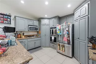 15921 Pine St, Hesperia, CA 92345 - Photo 14