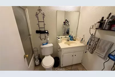 11890 Jacaranda, Hesperia, CA 92345 - Photo 16
