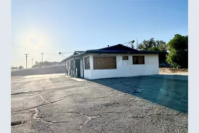 15720 Mojave Drive, Victorville, CA 92394 - Photo 4