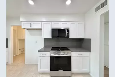 28751 Olympia Way, Menifee, CA 92586 - Photo 10