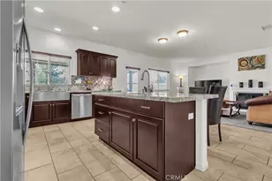 16341 Freesia, Fontana, CA 92336 - Photo 18