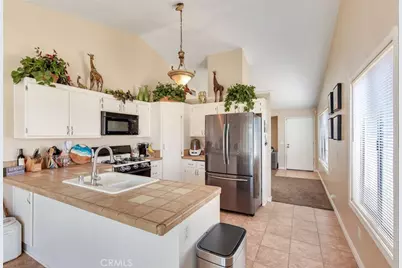 12383 Lily Court, Rancho Cucamonga, CA 91739 - Photo 6