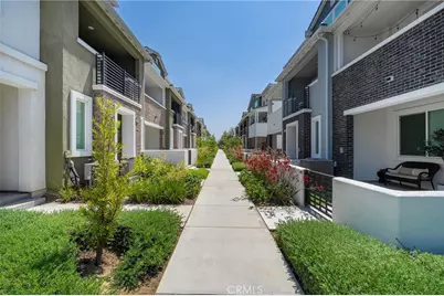236 Lockhart Way, West Covina, CA 91790 - Photo 4