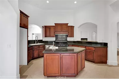 16233 Ridge View Drive, Apple Valley, CA 92307 - Photo 12