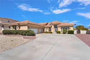 16233 Ridge View Dr, Apple Valley, CA 92307 - Photo 4
