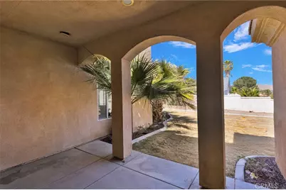 16233 Ridge View Drive, Apple Valley, CA 92307 - Photo 46