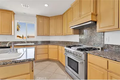 16245 Ridge View Drive, Apple Valley, CA 92307 - Photo 20