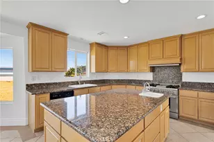 16245 Ridge View Dr, Apple Valley, CA 92307 - Photo 28