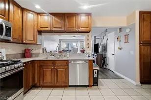 1101 W Francis, Ontario, CA 91762 - Photo 14