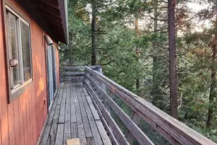 24066 Lakeview Dr, Crestline, CA 92325 - Photo 6