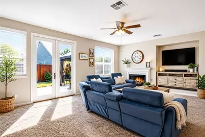 25050 Cliffrose, Corona, CA 92883 - Photo 2