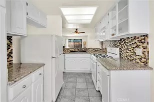 9906 Owensmouth, Chatsworth, CA 91311 - Photo 10
