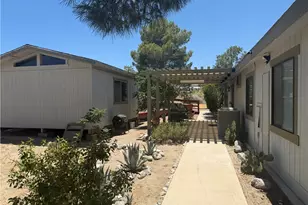 11471 Alta Vista, Pinon Hills, CA 92372 - Photo 4