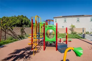 214 Bonita Ln, Rialto, CA 92376 - Photo 40