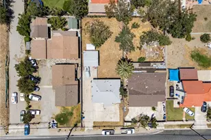 15670 Ceres Ave, Fontana, CA 92335 - Photo 34