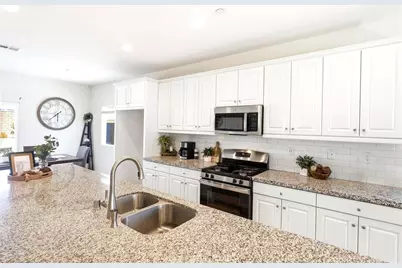 13342 Ficus Court, Victorville, CA 92392 - Photo 8