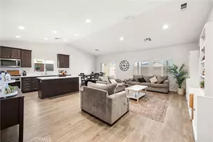 11946 Peaceful Valley Ln., Victorville, CA 92392 - Photo 14