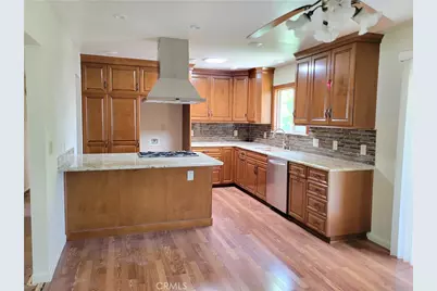 12404 Basye, El Monte, CA 91732 - Photo 2