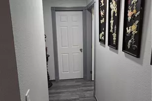 12410 Basswood, Victorville, CA 92395 - Photo 14