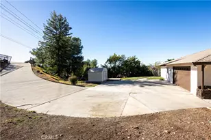 44750 Adobe Dr, Hemet, CA 92544 - Photo 42