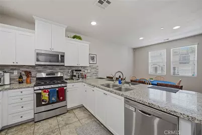 16001 Chase, Fontana, CA 92336 - Photo 12