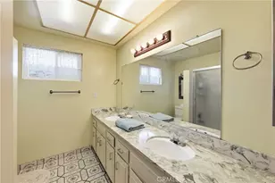 1007 W Notre Dame St, Upland, CA 91786 - Photo 34