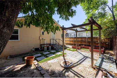 306 S Center, Redlands, CA 92373 - Photo 20