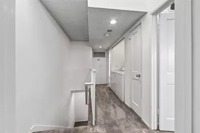 557 E Verdugo Avenue #M, Burbank, CA 91501 - Photo 8