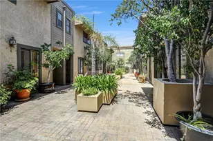557 E Verdugo Ave, Burbank, CA 91501 - Photo 2