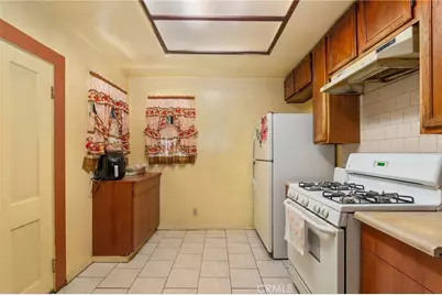 27344 Main Street, Highland, CA 92346 - Photo 22