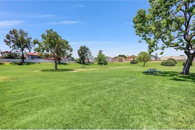 1621 Bent Rail Circle, Colton, CA 92324 - Photo 26