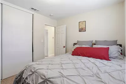 1520 S San Dimas, Bloomington, CA 92316 - Photo 12