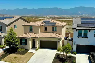 2651 Emerald Bay, Rialto, CA 92377 - Photo 6
