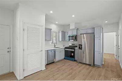 6154 Mission Boulevard #66, Jurupa Valley, CA 92509 - Photo 4