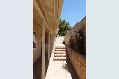 2534 E Vista, Upland, CA 91784 - Photo 10
