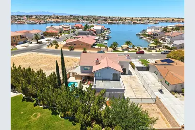 18380 Lakeview, Victorville, CA 92395 - Photo 4