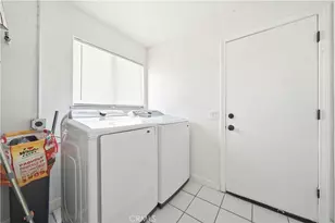 18380 Lakeview Dr, Victorville, CA 92395 - Photo 58