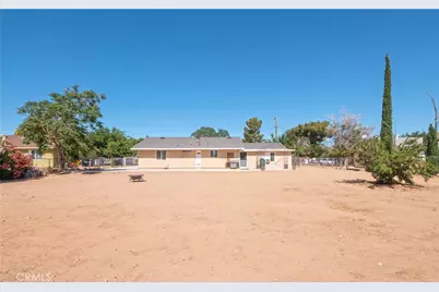 10707 Redwood, Hesperia, CA 92345 - Photo 24