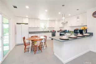 10707 Redwood, Hesperia, CA 92345 - Photo 2