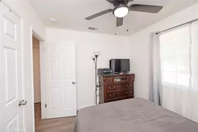 10707 Redwood, Hesperia, CA 92345 - Photo 12