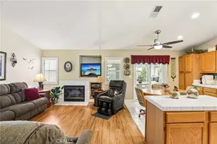 44249 Brandon Thomas Way, Lancaster, CA 93536 - Photo 10