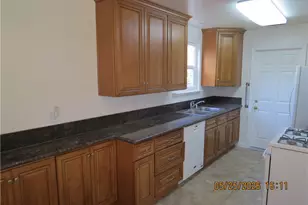 6145 N Fairvale Dr, Azusa, CA 91702 - Photo 14