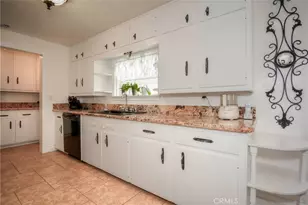 962 W 41st, San Bernardino, CA 92407 - Photo 12