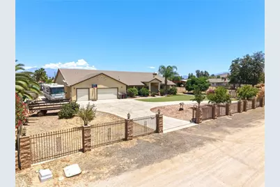 30510 Phillip Rd, Nuevo, CA 92567 - Photo 4