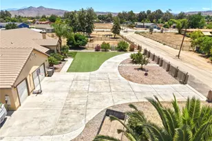 30510 Phillip Rd, Nuevo, CA 92567 - Photo 6